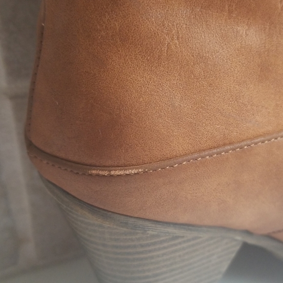 boots - Picture 6 of 6